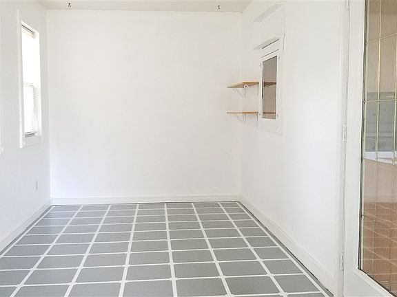 3rd image of 1014 Bertchwood St