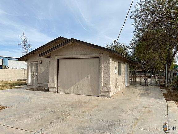 2nd image of 324 Maple Ave