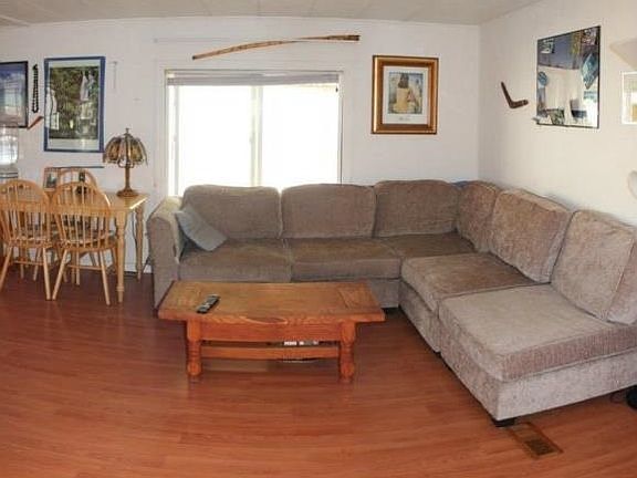 2nd image of 707 Spindrift Dr #707
