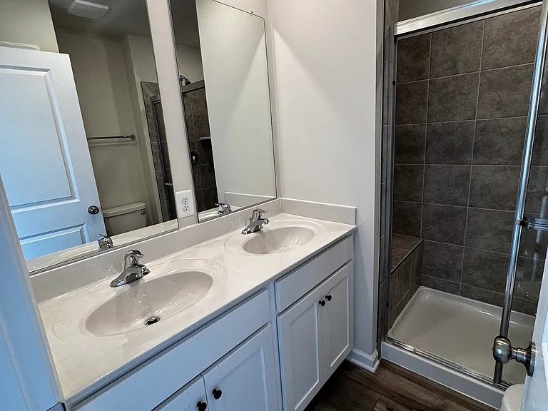 1233 Cedar Valley Rd — Photo 15
