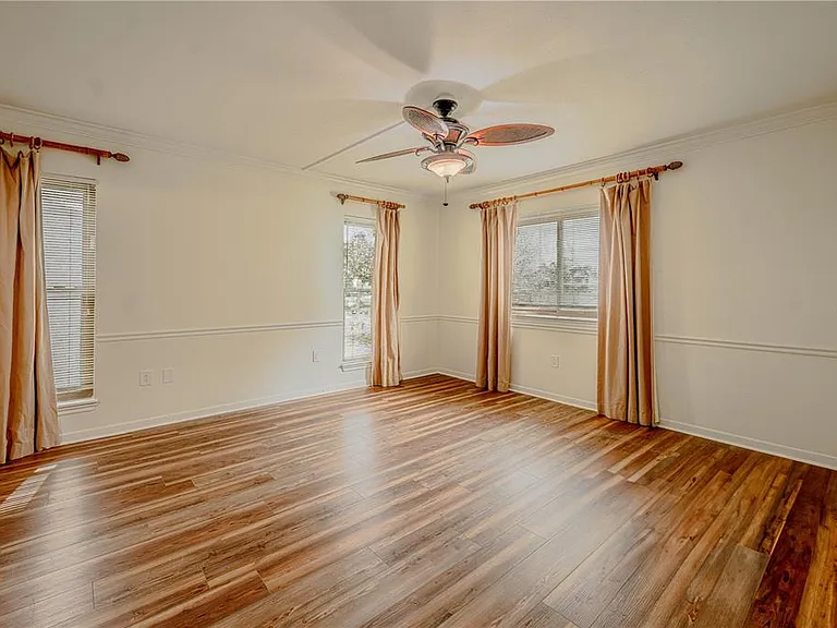 1 Lake Hollingsworth Dr #6 — Photo 9