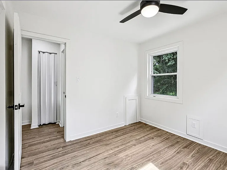 Bedroom (3)