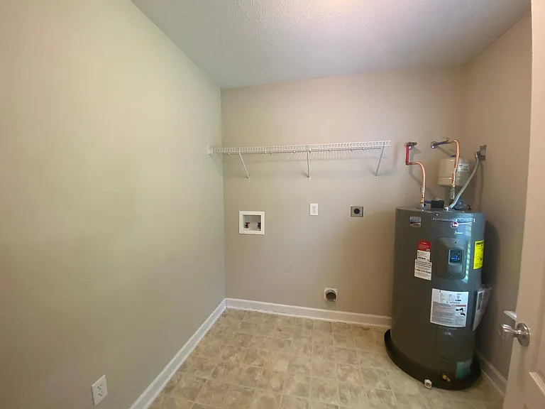 228 Willis Creek Rd — Photo 16
