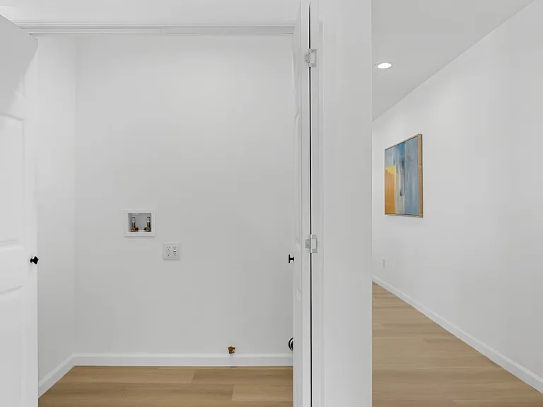 4745 Pixie Ave — Photo 12