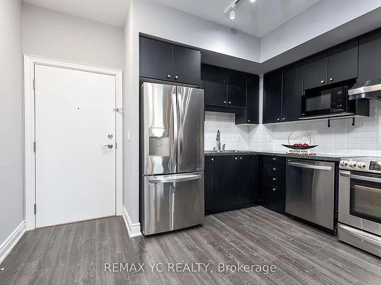38 Cedarland Dr #110 — Photo 2