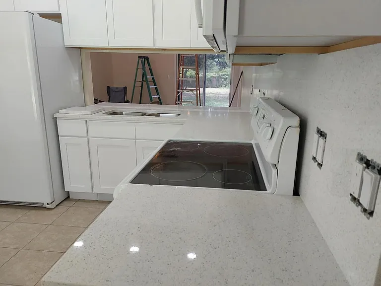 1562 Bonview Ave — Photo 3