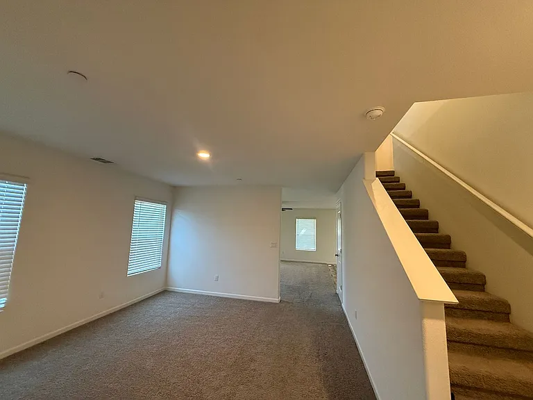 5531 W Flint Way — Photo 13