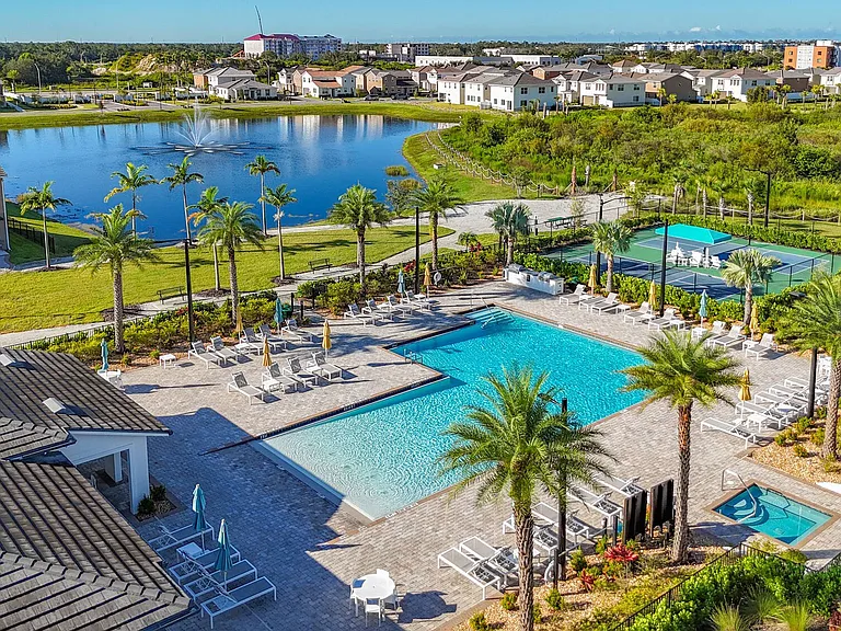 BB Living Antigua at Lakewood Ranch — Photo 9