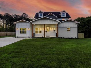 518 Hoke Okelly Mill Rd SW, Loganville, GA 30052