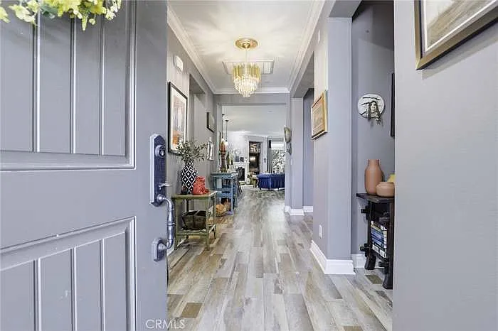 20317 Julia Ln — Photo 6