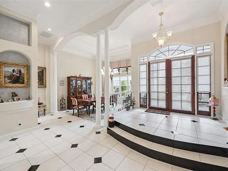 8742 Southern Breeze Dr — Photo 17