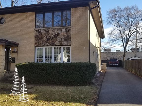 2nd image of 639 S McKinley Ave #1D
