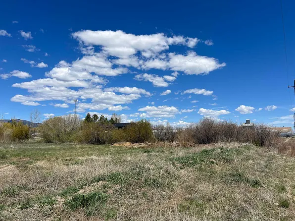 314 N 2nd St, Fairfield, ID 83327