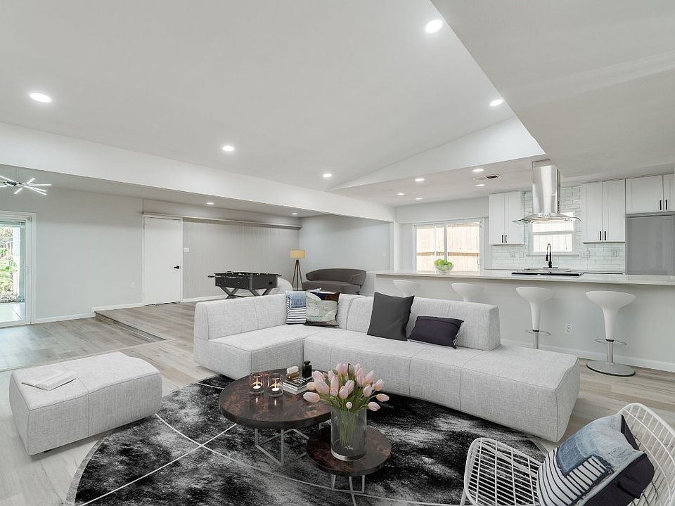 1st image of 5 O'Hare Cir