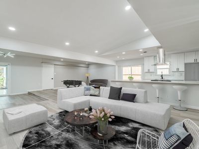 5 O'Hare Cir, The Colony, TX, 75056