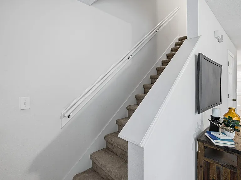 1049 N Black Cherry Dr — Photo 20