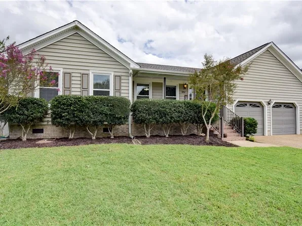 3752 Stumpy Lake Ln, Virginia Beach, VA 23456
