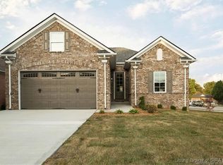 9100 Falcon Rdg, Sellersburg, IN 47172