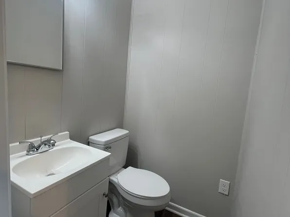 269 Woodruff St, Woodruff, SC 29388