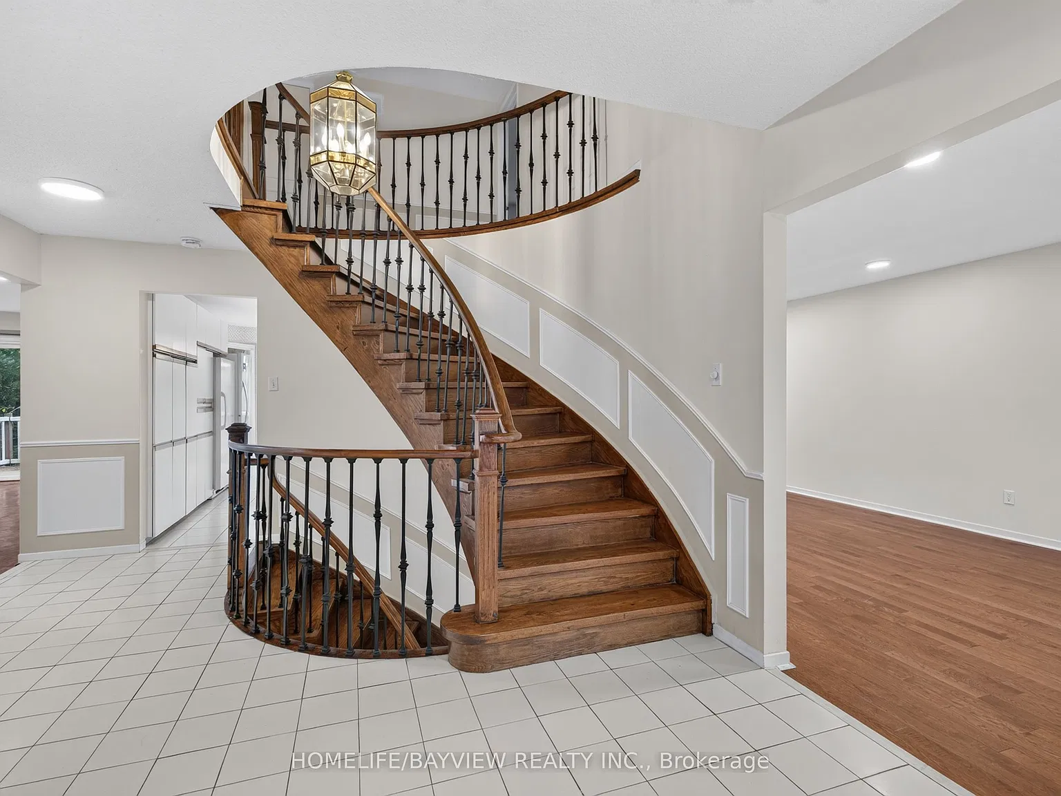 5 bed, $4,350 — Photo 2