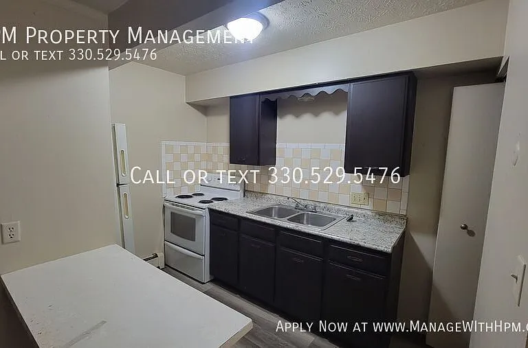 409 Sherman St #6 — Photo 6