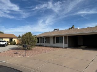 1933 W Des Moines Cir, Mesa, AZ 85201