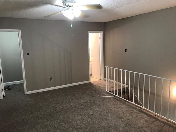 5th image of 127 Antibes St E