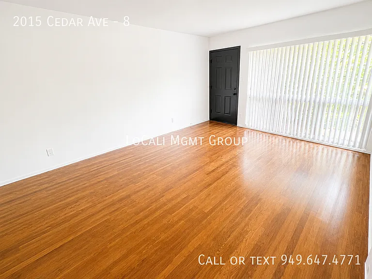 2015 Cedar Ave #8 — Photo 2