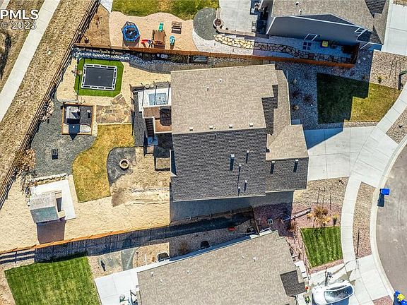 4th image of 9442 Fairway Glen Dr