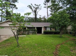 553 Stuart St, Daphne, AL 36526