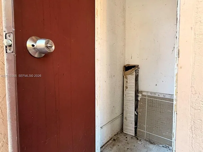 6170 SW 68th St #21 — Photo 12