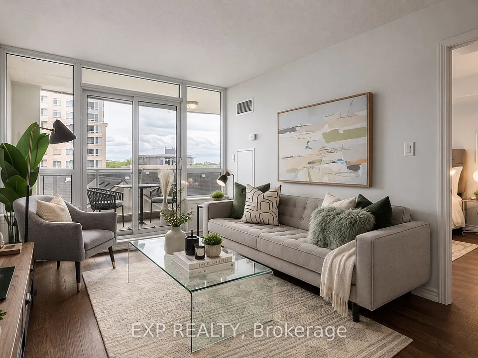 8 Rean Dr #510