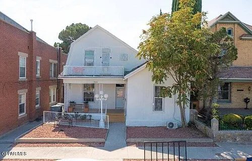 709 N Saint Vrain St #4 Photo 1