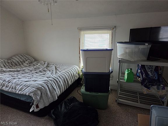 4th image of 116 Taylor St