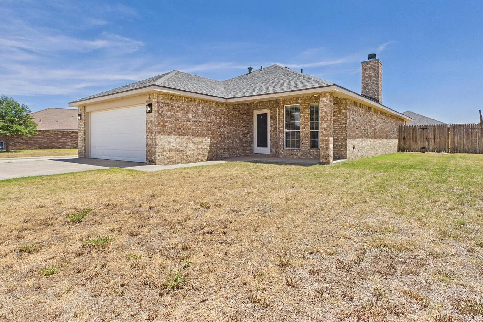 3 bed, 1577 sqft, $1,700 — Photo 2