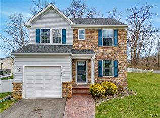 1362 Wayne St, Easton, PA 18045