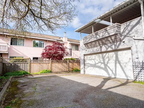 7911 Moffatt Rd #1, Richmond, BC V6Y 1X9