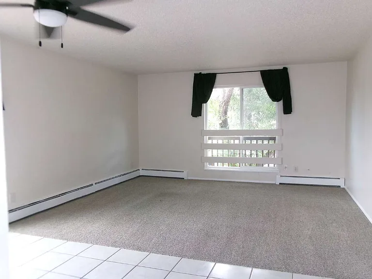 4380 Loomis Ave #C — Photo 8
