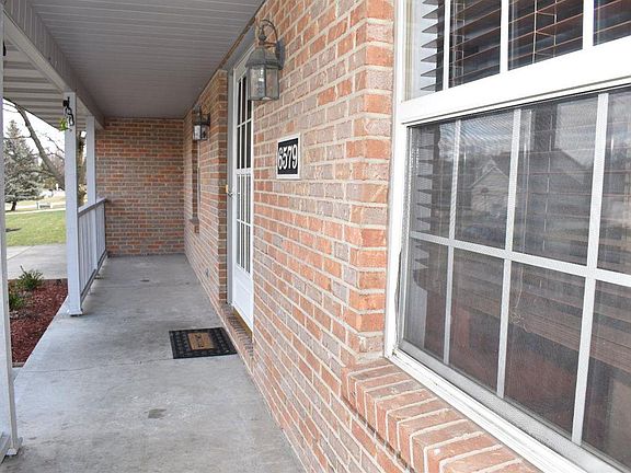 2nd image of 6579 Karincrest Dr