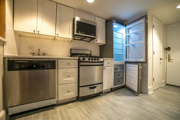 Rented by TurfNYC | media 12