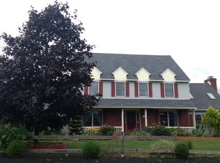 5 Waltman Loop Ln, Easton, PA 18042