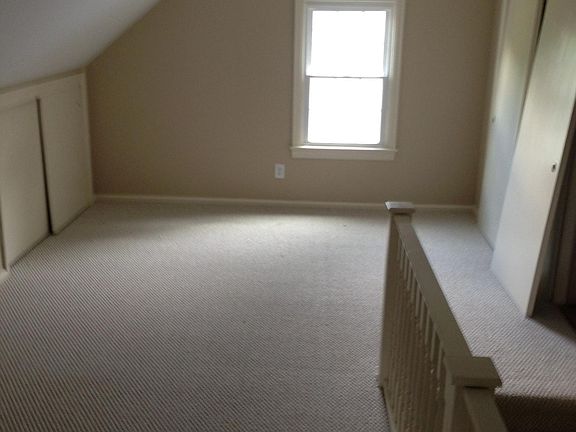 Upstairs loft sitting room and storage