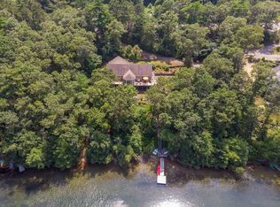 108 Farmersville Rd, Sandwich, MA 02563