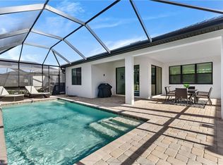 6694 Pennyroyal Dr, Naples, FL 34114