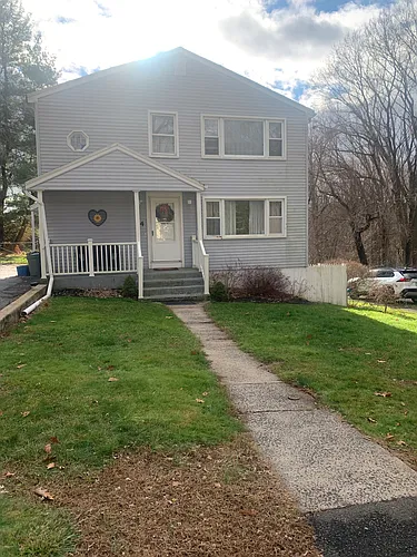 4 Center St Photo 1