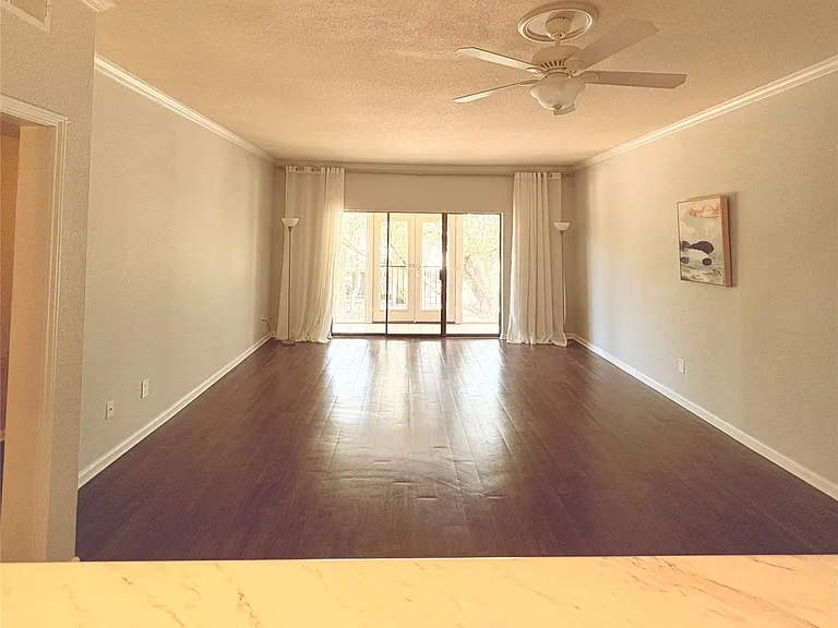 2475 Underwood St #382 — Photo 2