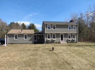 47 Oak St, Plympton, MA 02367