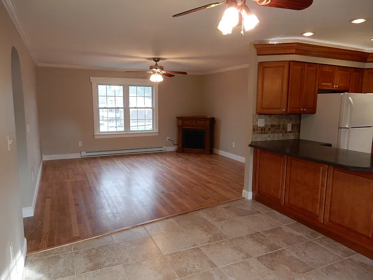 Oakhaven Acres Apartments — Photo 8