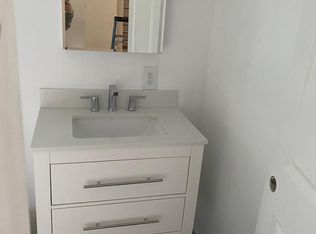 274 Hoboken Rd FLOOR 2, East Rutherford, NJ 07073