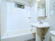 2nd image of 318 Chesterfield Ave